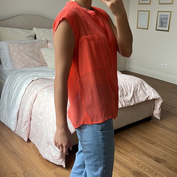 BCBGMAXAZRIA Addison silk blouse size large ambrosia color - Picture 6 of 11